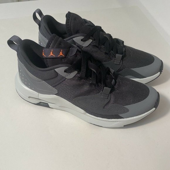 Jordan Air Cadence Men's Size 7 - Picture 1 of 7